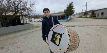 edirnenin-en-kucuk-ramazan-davulcusu-400-haneyi-sahura-kaldiriyor-d5NFQn9F.jpg