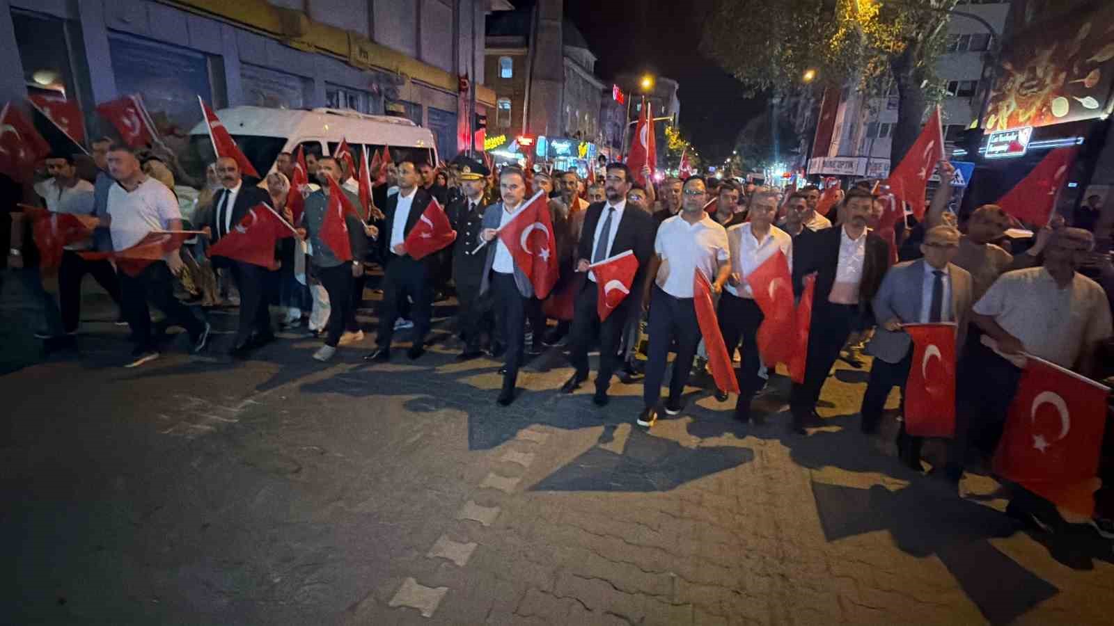 edremit 15 temmuzda tek yurek oldu 4 BeUDEqhU