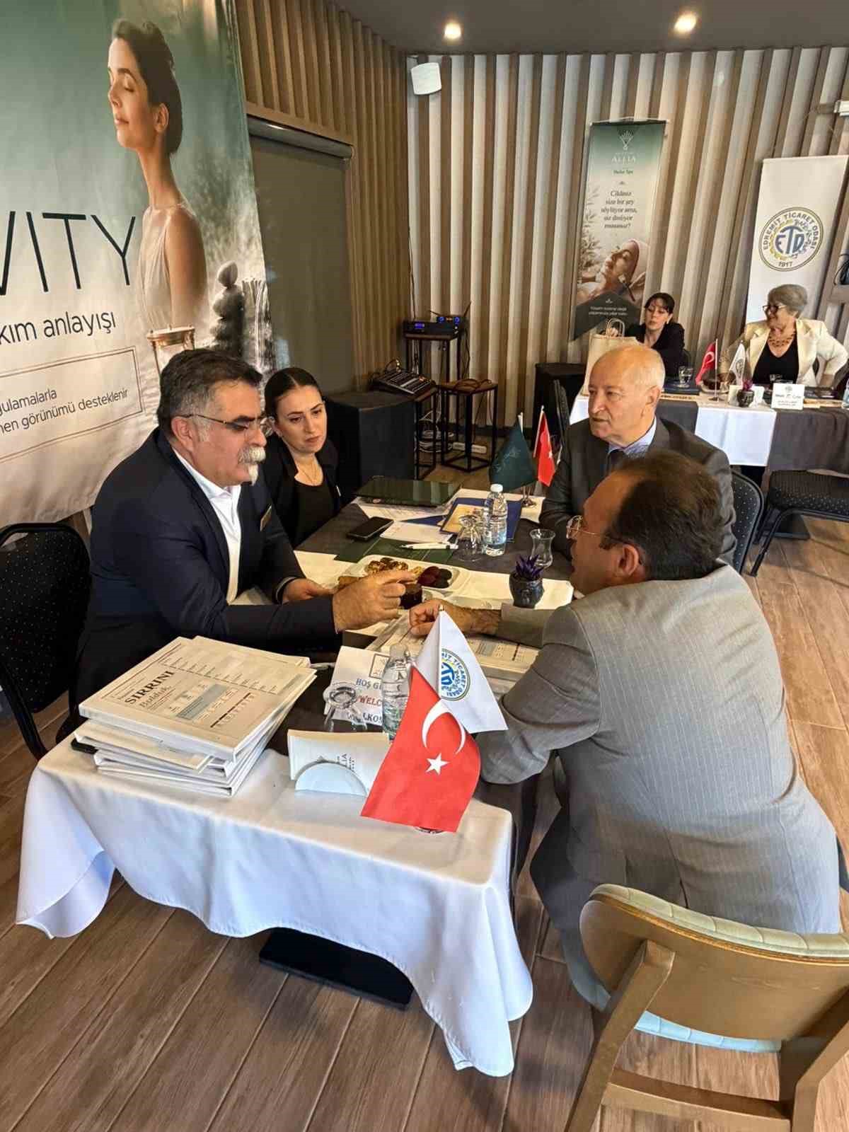 edremit korfezinde turizm zirvesi 6