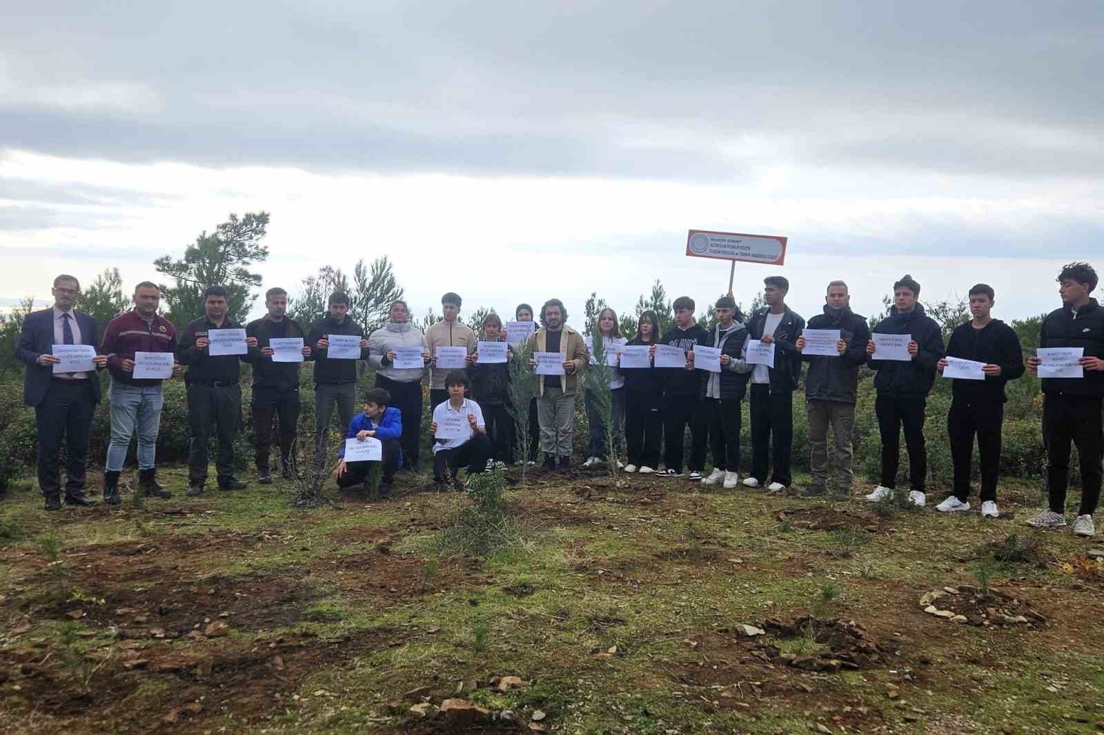 edremitte c 130 kazasi sehitleri icin fidanlar dikildi 0 bvdElp4I
