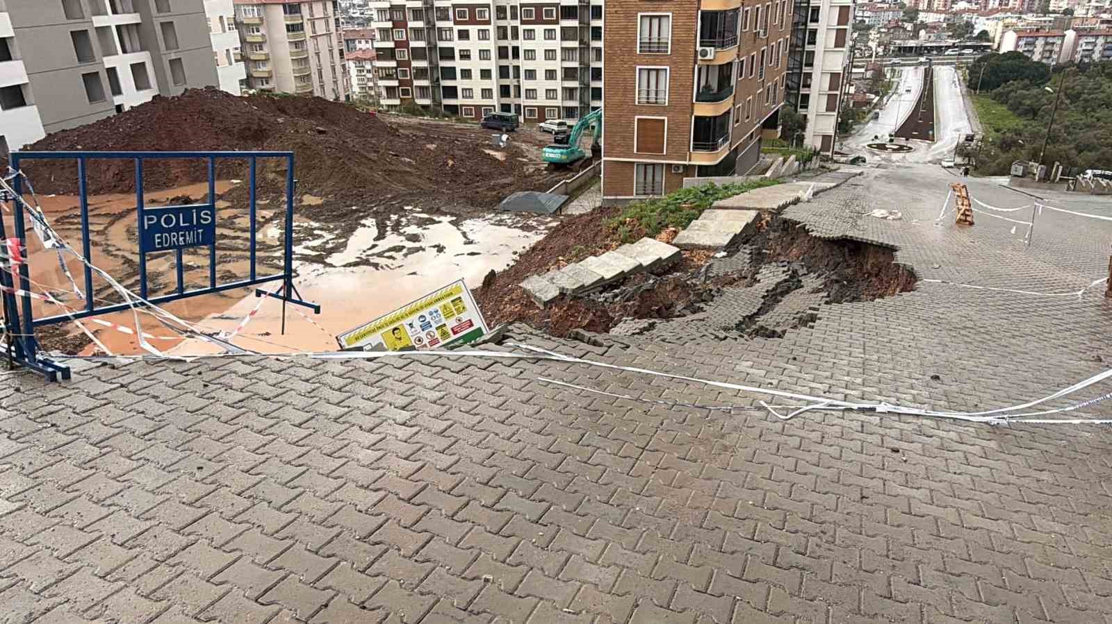edremitte insaat alaninda toprak kaymasi 1 p8tnTe4y