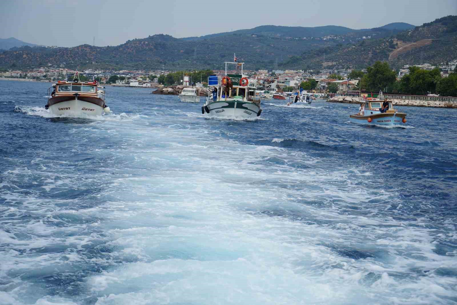 Edremit’te Kabotaj Bayramı coşkuyla kutlandı 7 edremitte kabotaj bayrami coskuyla kutlandi 3 2e3LkvXv