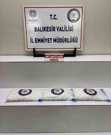 edremitte-narkotik-operasyonlarinda-7-kisi-tutuklandi-INnI4qTQ.jpg