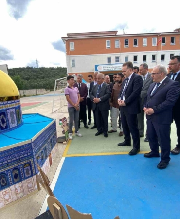 edremitte-vakti-kusanmak-sergisi-acildi-SXSeDge3.jpg