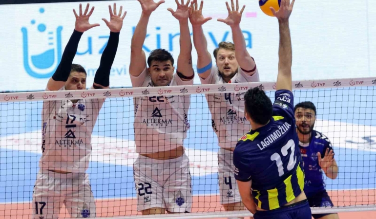 efeler-ligi-altekma-1-fenerbahce-3-gq6g3Skc.jpg