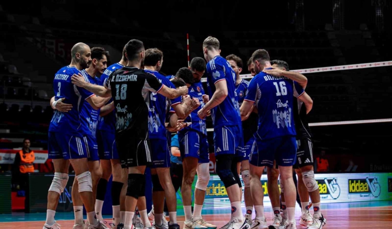 efeler-ligi-halkbank-2-gaziantep-genclik-spor-3-n4sa8Wr9.jpg