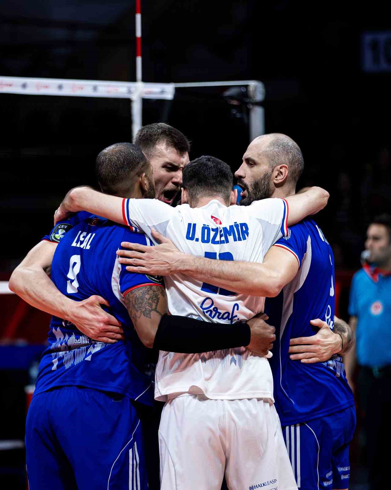 efeler ligi halkbank 3 akkus belediyespor 0 2 s7PyKi3U