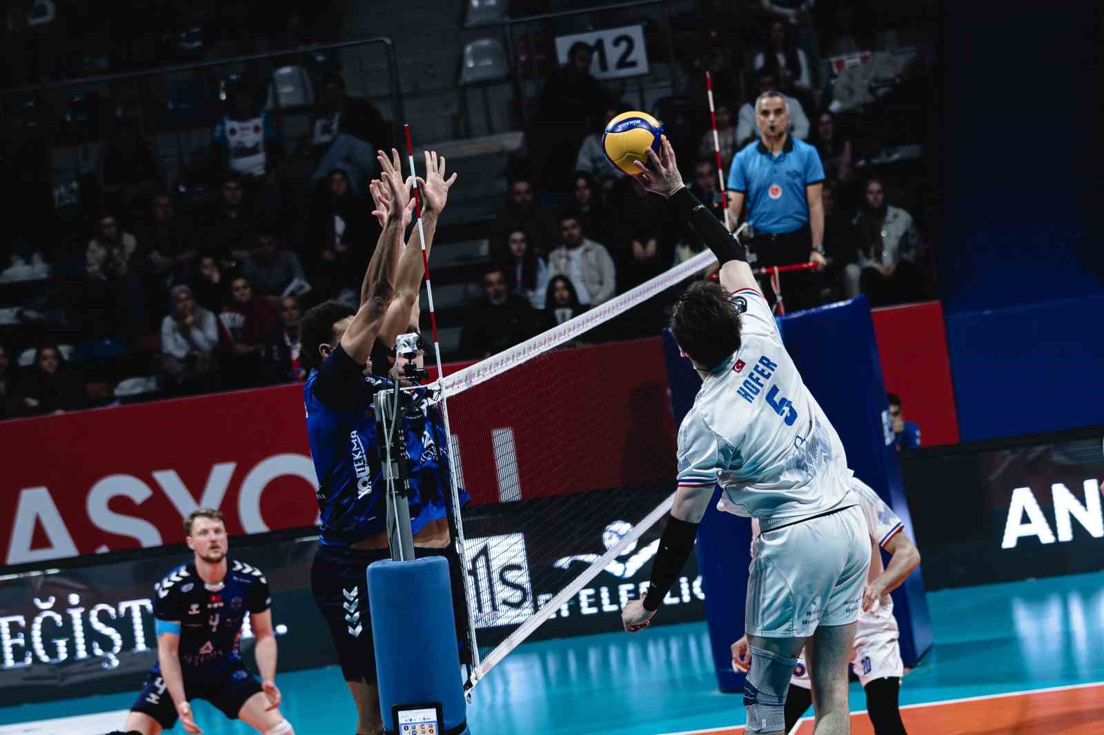 efeler ligi halkbank 3 altekma 0 1 riK6lyAM