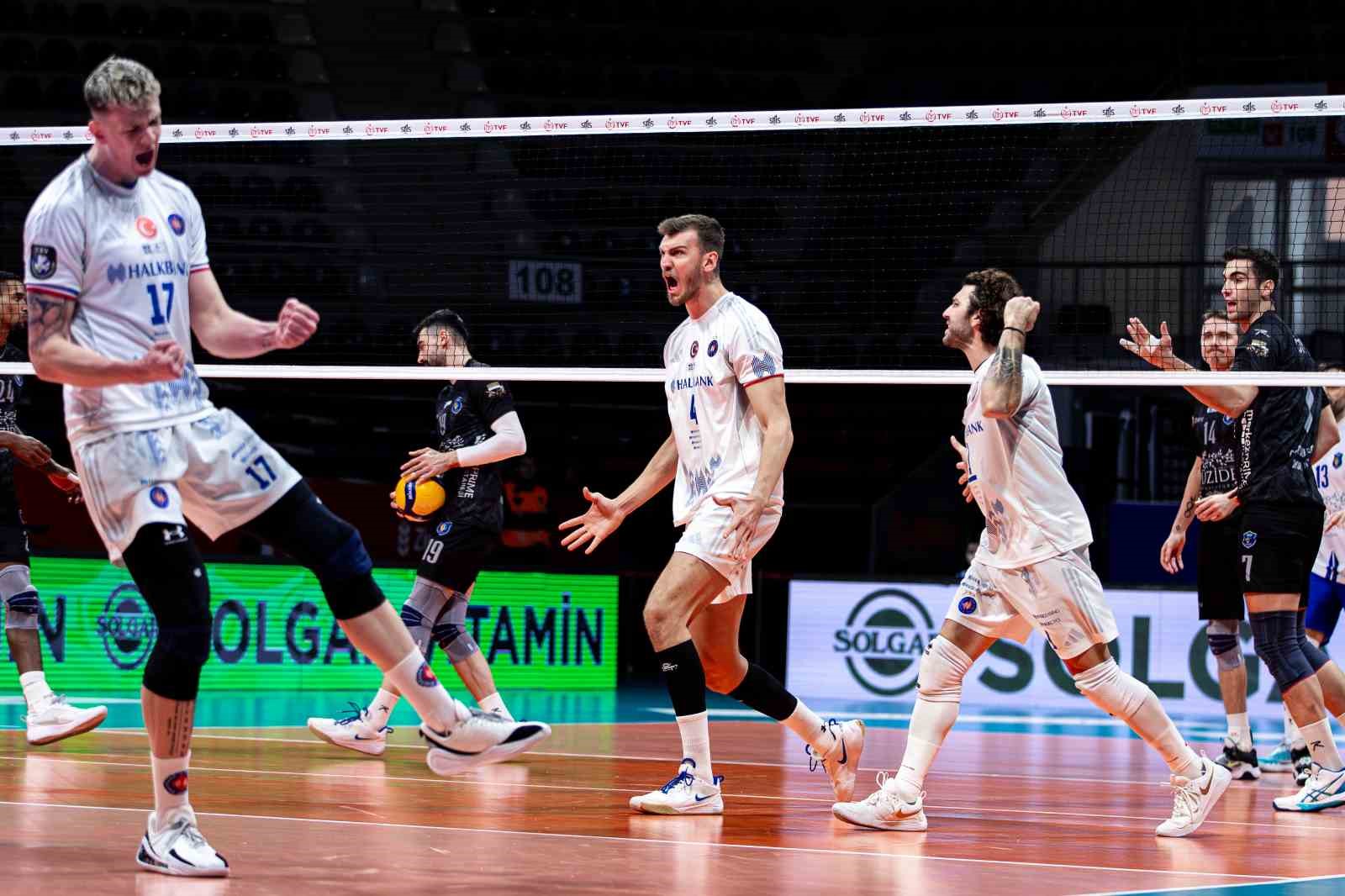 Efeler Ligi: Halkbank: 3 - Gebze Belediyespor: 0 9 efeler ligi halkbank 3 gebze belediyespor 0 5 nqdyTtes