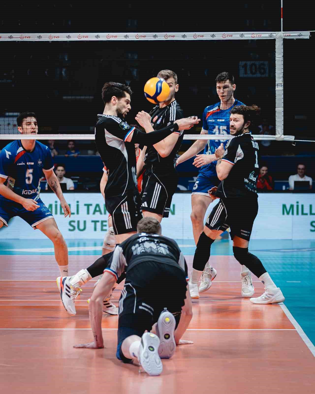 efeler ligi halkbank 3 istanbul buyuksehir belediyespor 0 11 hz2QtOsE