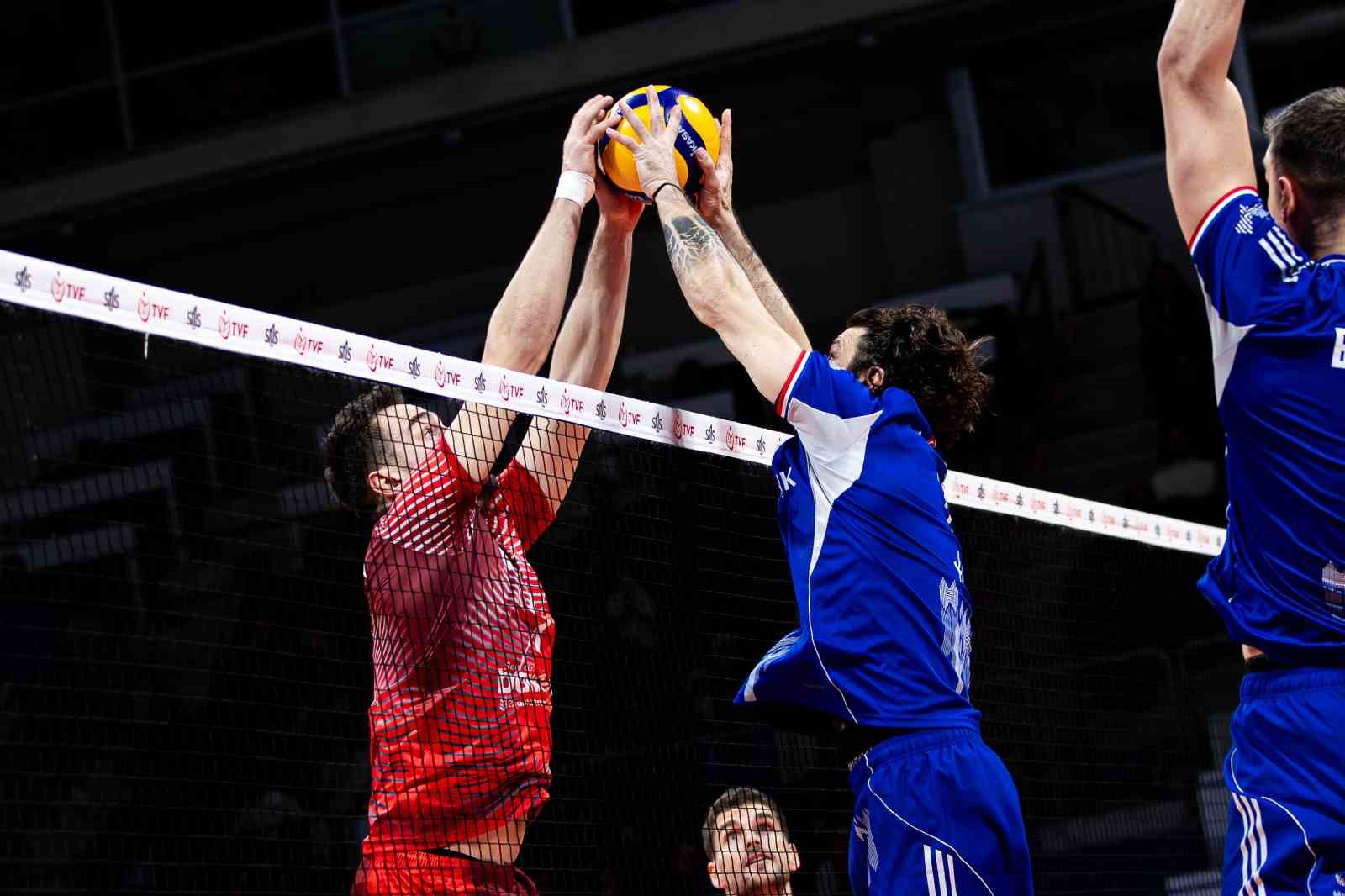 Efeler Ligi: Ziraat Bankkart: 0 - Halkbank: 3 4 efeler ligi ziraat bankkart 0 halkbank 3 0 KwvPatOU