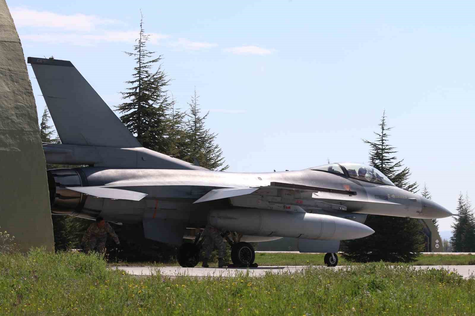 efes 2026 icin f 16lar eskisehirden boyle havalandi 20 sN95AaNV