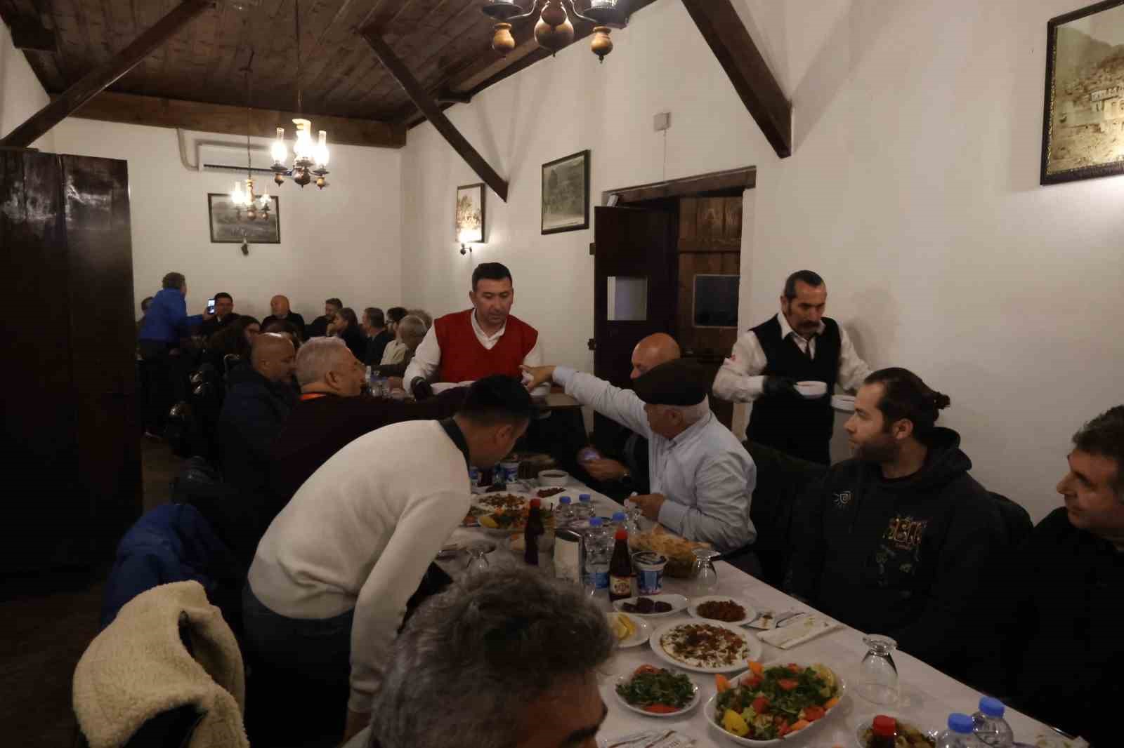 efesin 7 kati buyuklugundeki anavarza ile kozan turizm sezonuna hazirlaniyor 3 t35YIwnt