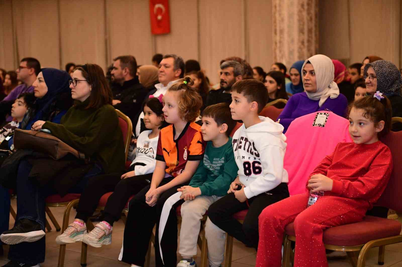 efsane sporcu naim suleymanoglu osmangazide anildi 1 6PmeESzP