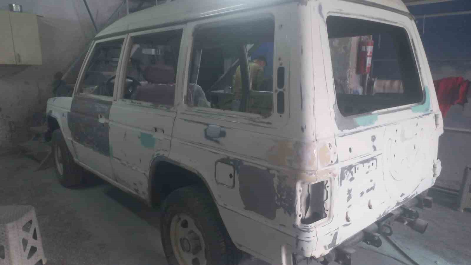 efsane valinin oglu 45 yil sonra babasinin makam aracini bulup satin aldi 3 5FzdI5i9