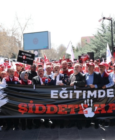 egitim-bir-sen-genel-sekreteri-yavuz-egitimciler-sikayet-edilen-darbedilen-insanlara-donusturuldu-OYKDnLk8.jpg