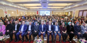 egitim-bir-senli-1000-sendikaci-kadin-lider-turkiye-bulusmasinda-bir-araya-geldi-tAHYFpQM.jpg