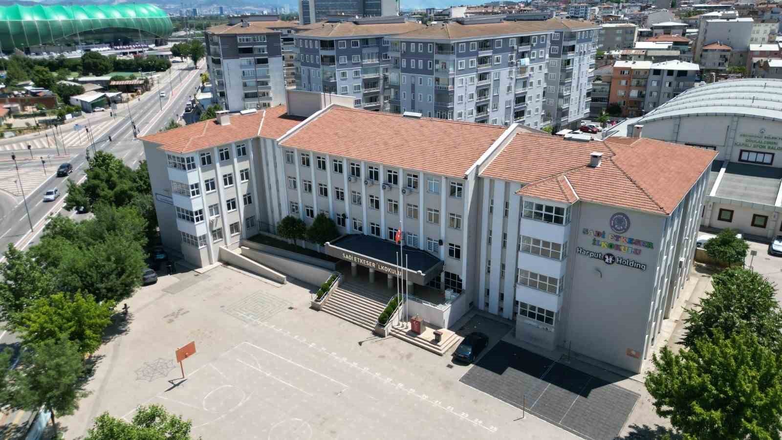 Eğitim yuvaları Büyükşehir’le yenileniyor 8 egitim yuvalari buyuksehirle yenileniyor 4 vJSnLWff