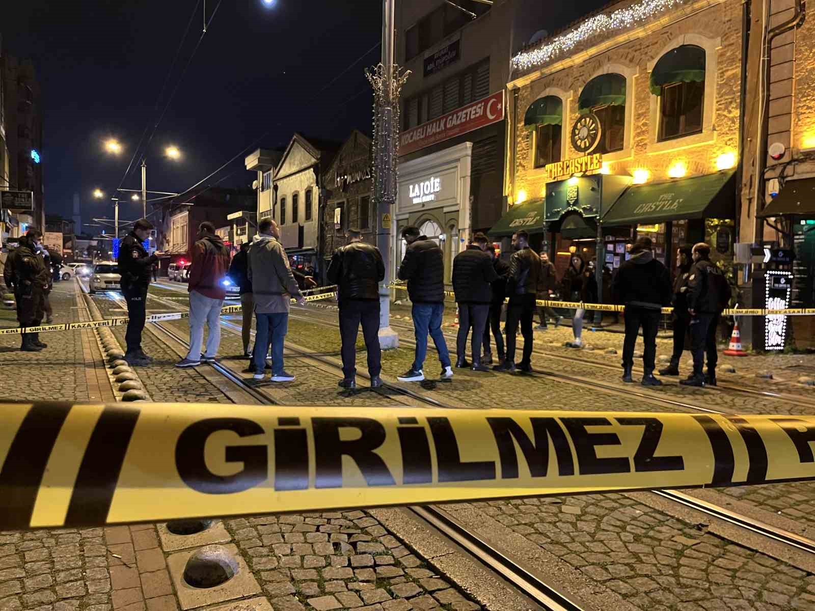 eglence mekanina silahli saldiri 2 olu 3 yarali 0 TWkub2yh