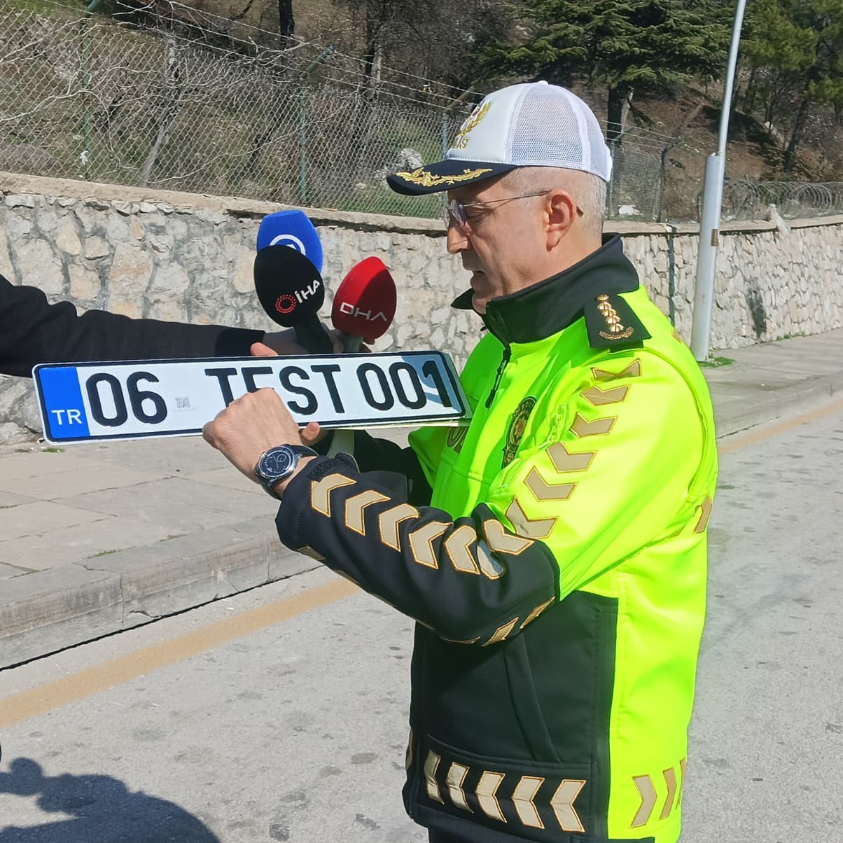 egm trafik daire baskani mutludan standart ve app plaka arasindaki farklarla ilgili aciklama 4 c88NZPUP