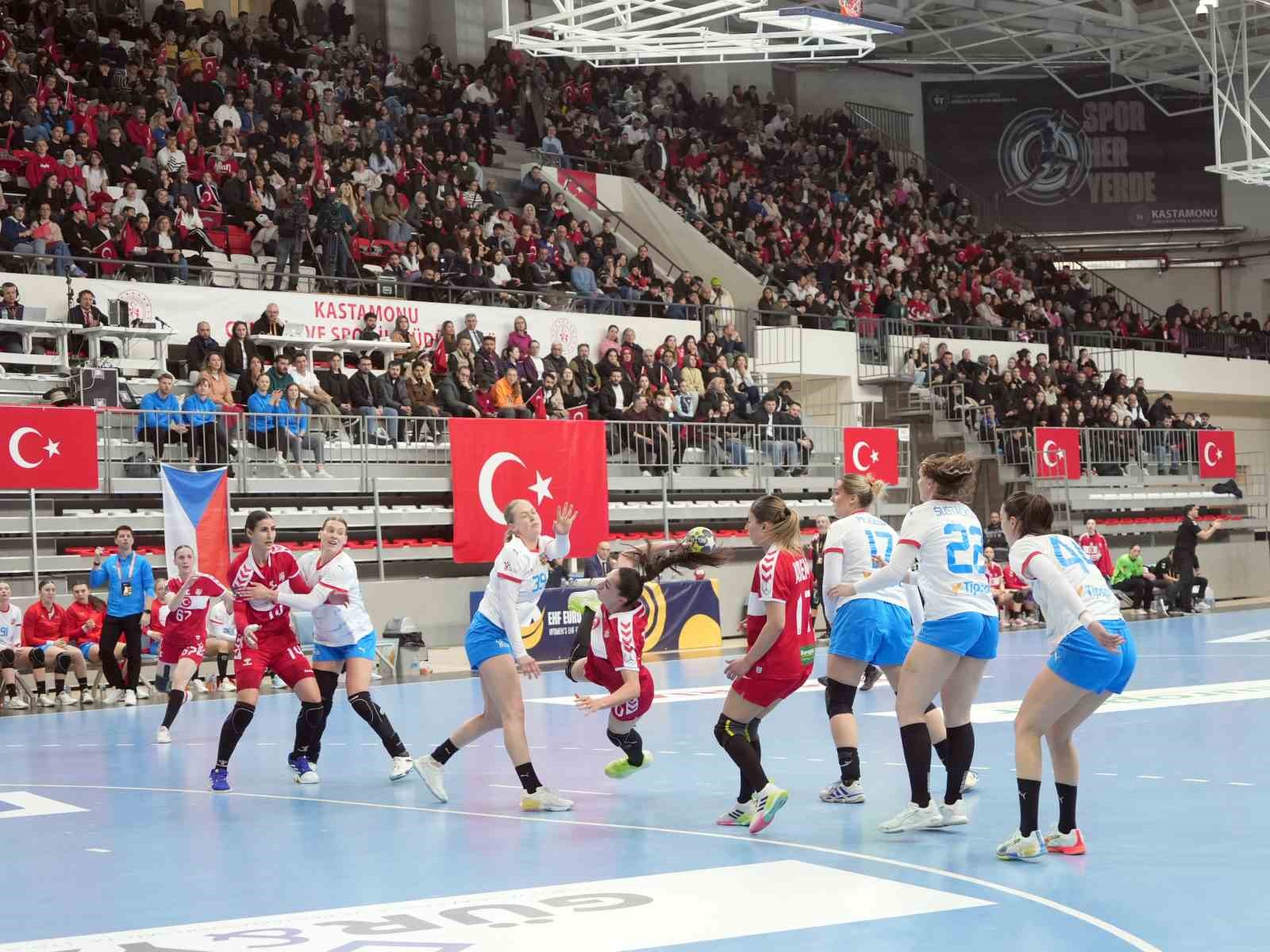 ehf euro cup turkiye 26 cekya 34 1 3Is1FBFP