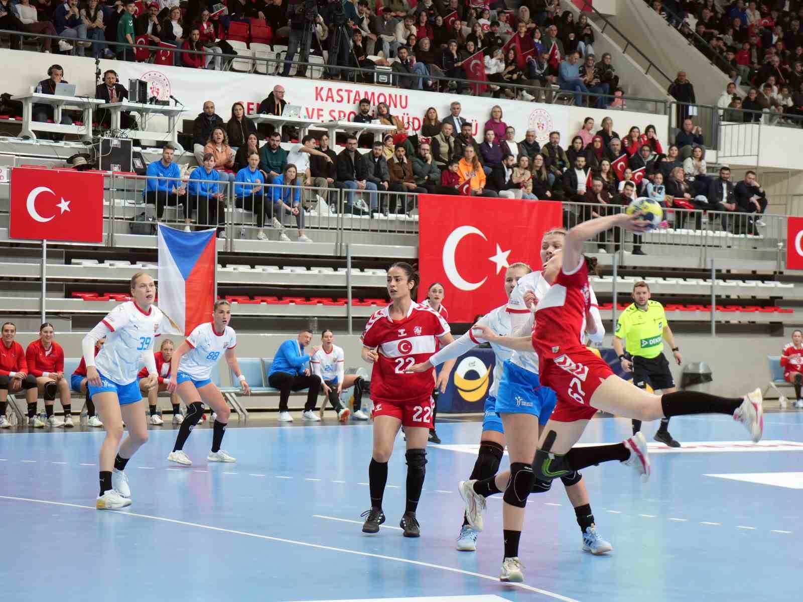 ehf euro cup turkiye 26 cekya 34 5 PRhtre4X