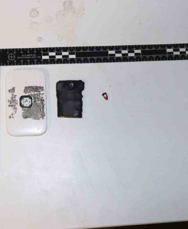 ehliyet-sinavina-elektronik-kopya-duzenegiyle-girmeye-calisan-sahis-yakalandi-9tPdCXsN.jpg