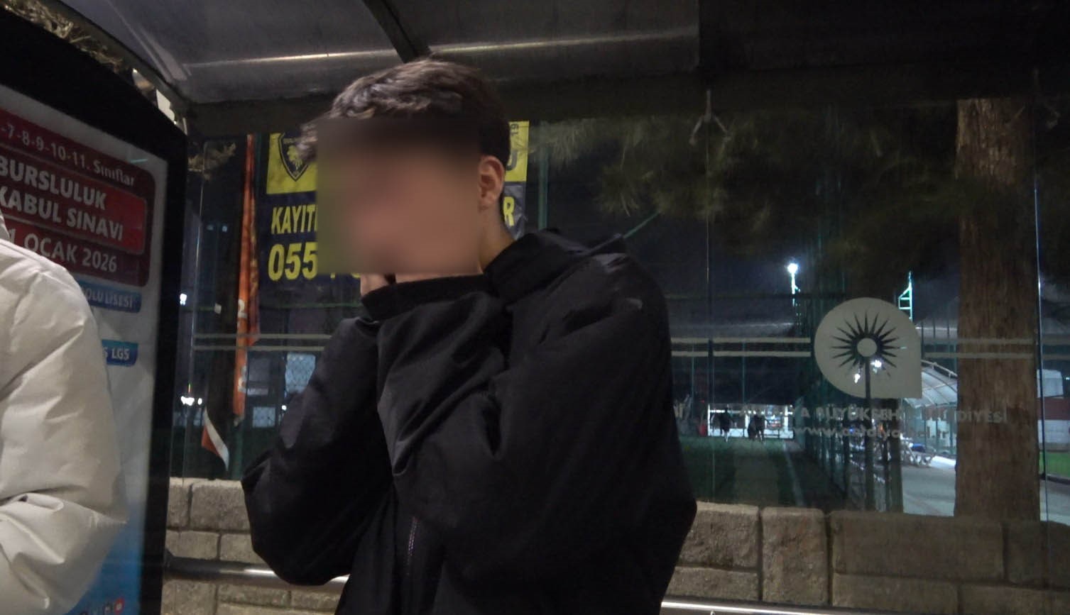 Ehliyet yetersizliği gerekçesiyle ceza yiyen üniversite öğrencisi: "Şu an duygu falan kalmadı bende, bu borcu nasıl ödeyeceğimi düşünüyorum" 5 ehliyet yetersizligi gerekcesiyle ceza yiyen universite ogrencisi su an duygu falan kalmadi bende bu sB3uaVjT