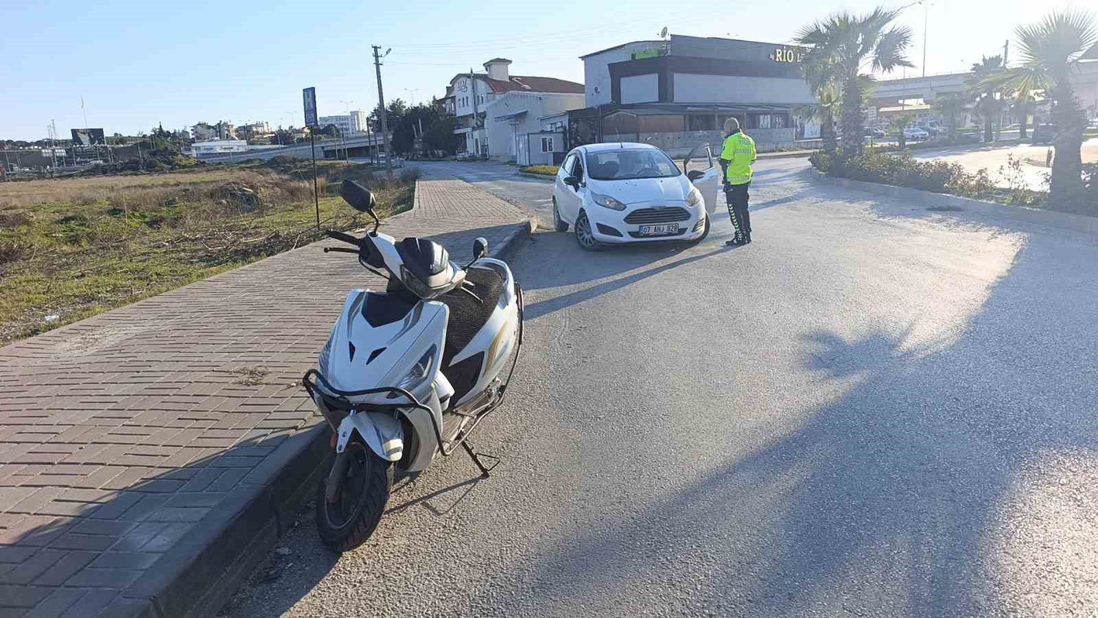 Ehliyetine el konulan sürücü üçüncü kez alkollü yakalandı, 390 bin lira rekor ceza uygulandı 5 ehliyetine el konulan surucu ucuncu kez alkollu yakalandi 390 bin lira rekor ceza uygulandi VHAgTsd5
