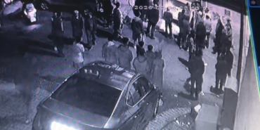 ehliyetini-ve-otomobilini-yeni-alan-surucu-depoya-daldi-bAppvP9T.jpg
