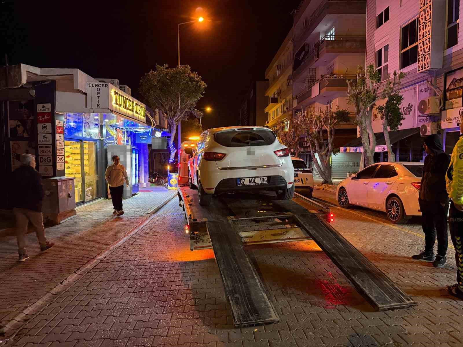 ehliyetsiz 330 promil alkolle direksiyon basina gecince 200 bin tl ceza yedi 0 rcw7vChQ