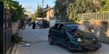 ehliyetsiz-cocuk-surucunun-karistigi-kazada-2si-cocuk-5-kisi-yaralandi-Kr8qFXdD.jpg