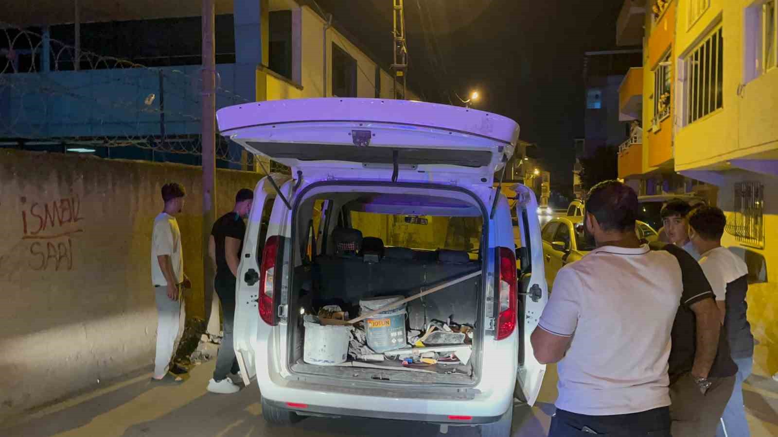 Ehliyetsiz sürücü polisten kaçtı, 300 bin lira ceza yedi 7 ehliyetsiz surucu polisten kacti 300 bin lira ceza yedi 3 qqLWmDGW