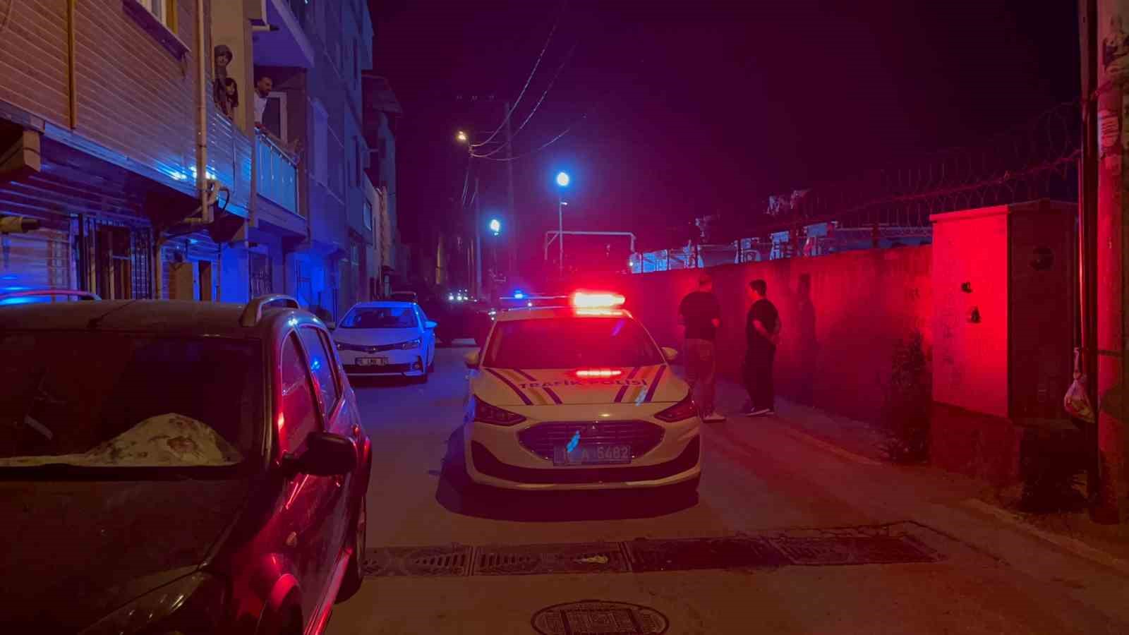 Ehliyetsiz sürücü polisten kaçtı, 300 bin lira ceza yedi 8 ehliyetsiz surucu polisten kacti 300 bin lira ceza yedi 4 kdsQ2HOA