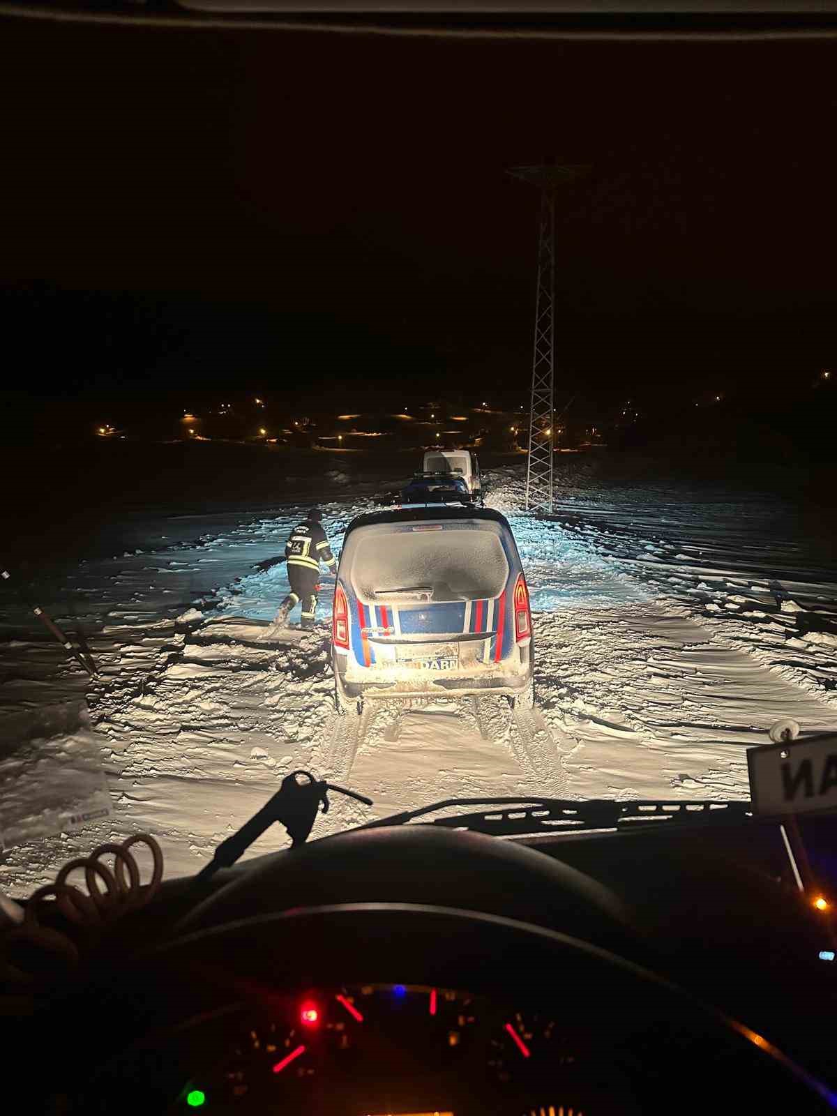 ekipler bu kez itfaiye ekipleri icin yol acti 2 aCedTqIz