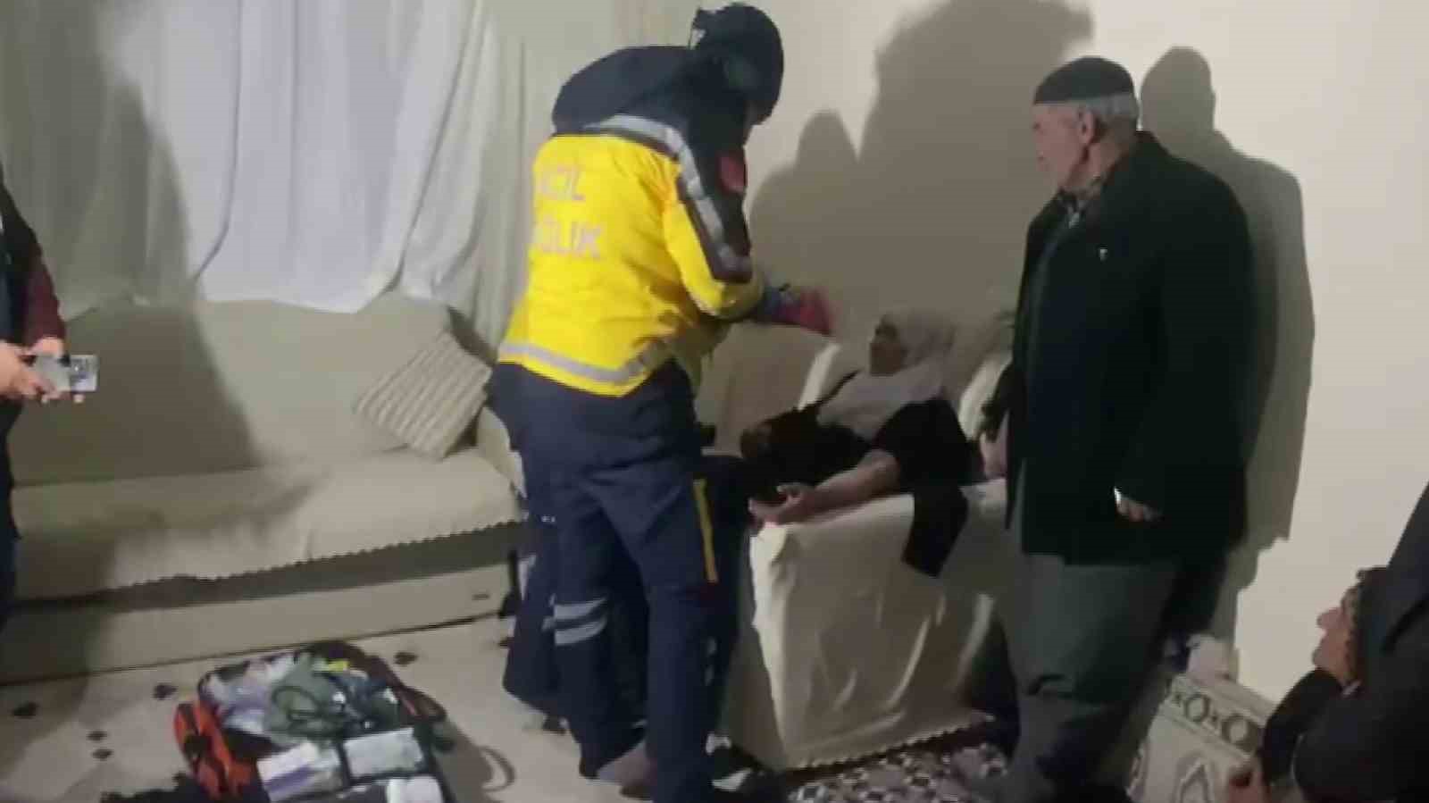 ekiplerin uzun ugraslariyla yol acilarak hastaya ulasildi 1