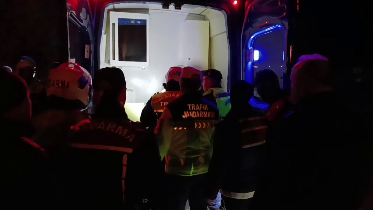 ekiplerin zorlu denetimi alkollu surucu direndi bir digeri tepki gosterdi 1