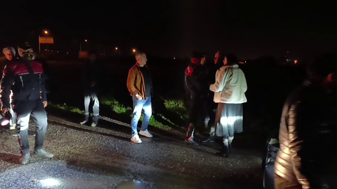 ekiplerin zorlu denetimi alkollu surucu direndi bir digeri tepki gosterdi 4 W6BVDDSk