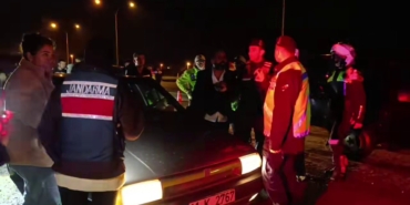 ekiplerin-zorlu-denetimi-alkollu-surucu-direndi-bir-digeri-tepki-gosterdi-LBBgxj4T.jpg