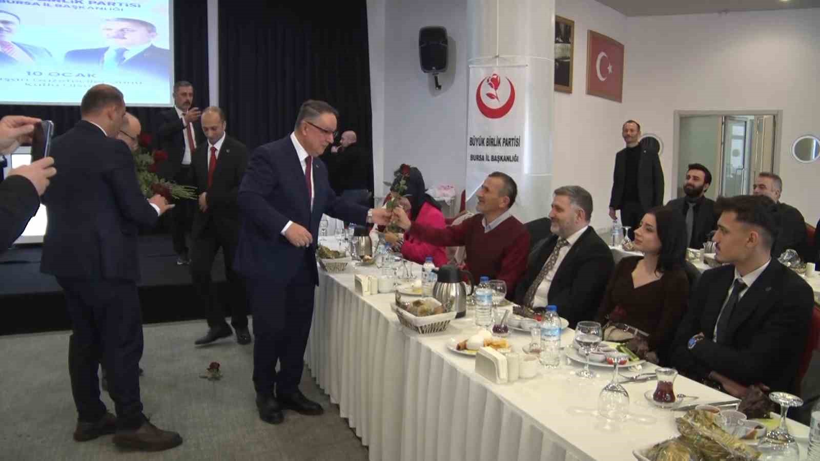ekrem alfatli asgari ucret enflasyonu tetikleyen bir etken degildir 1 m4MUcWFL