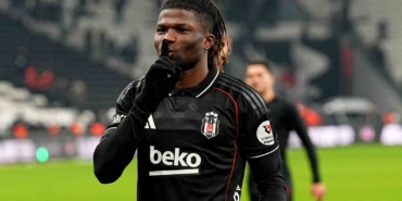 el-bilal-toure-ligde-5-golunu-atti-x6wRwm2U.jpg