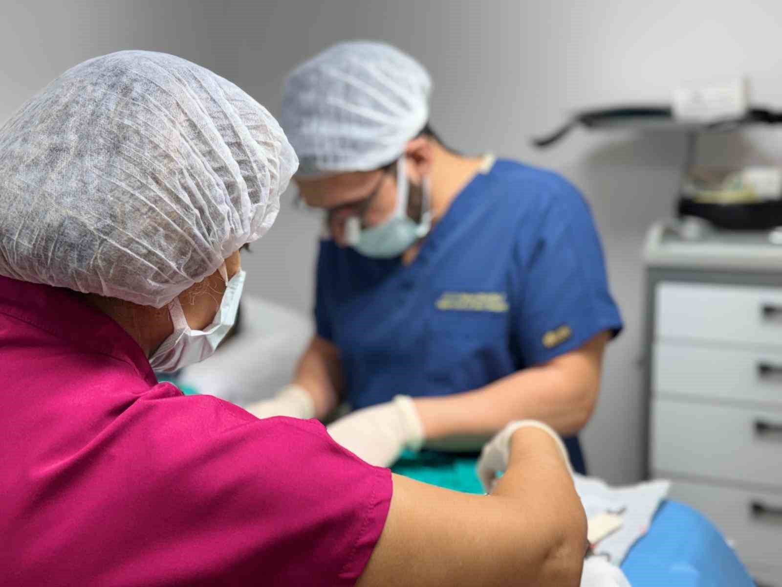 el cerrahisinde yeni donem agrisiz lokal anestezi kaygisiz ameliyat 1 NsOu6HHE
