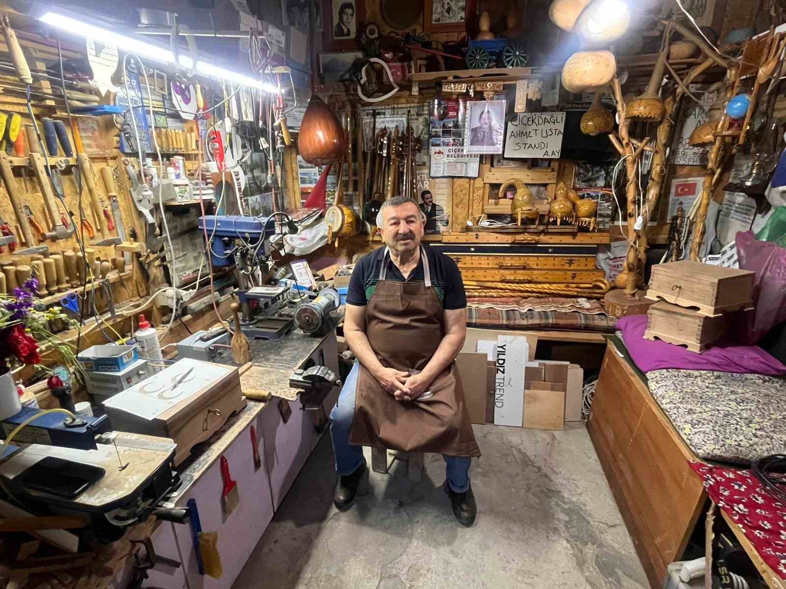 El emeği ahşap eserlerle evini sanat galerisine çevirdi 5 el emegi ahsap eserlerle evini sanat galerisine cevirdi 1 WUOid7Pg