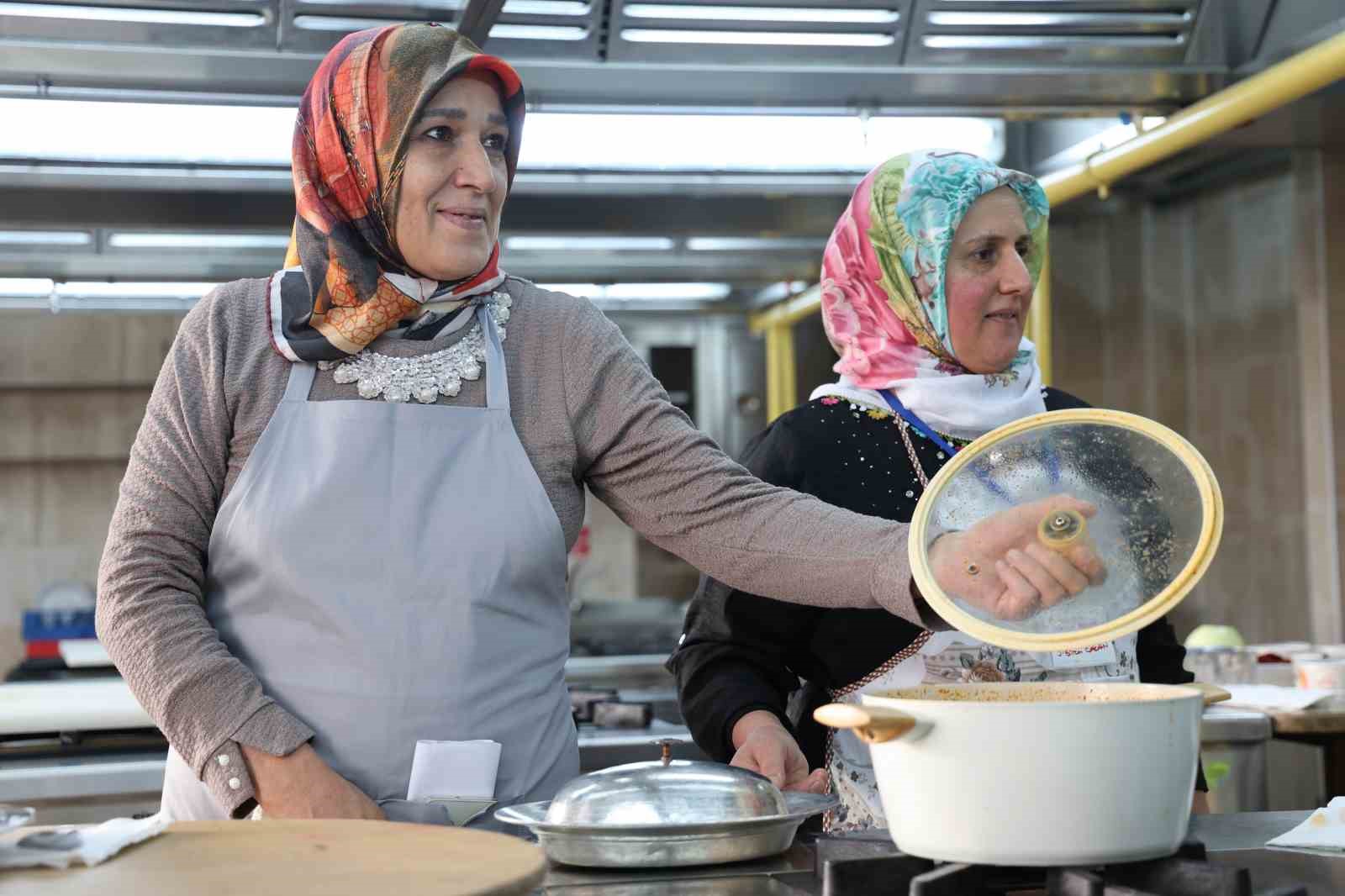 elazig mutfagi ulusal arenaya tasiniyor 40 kadin geleneksel tariflerle yaristi 9 3TAMqkky