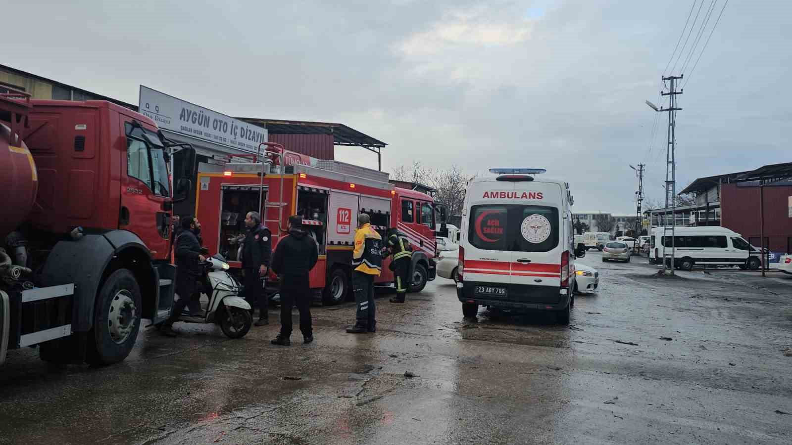 elazig sanayi sitesinde korkutan yangin 0 7YKcVzUp
