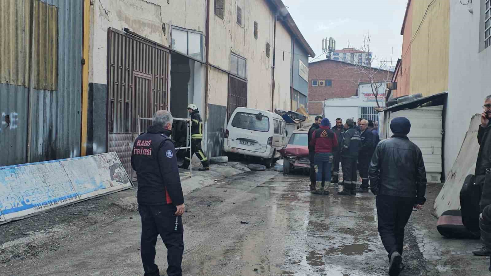 elazig sanayi sitesinde korkutan yangin 2 pv5DHnzR