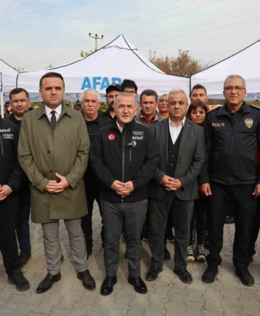 elazig-valisi-hatipoglu-calismalarimiz-cocugumuz-bulununcaya-kadar-devam-edecek-xkTW3Kvh.jpg