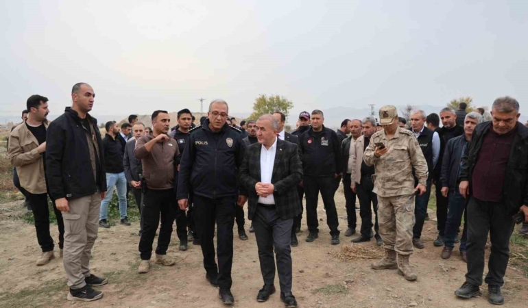 elazig-valisi-hatipoglu-olayla-ilgili-sorusturma-savcilik-tarafindan-devam-edecek-cP9Q6BZc.jpg