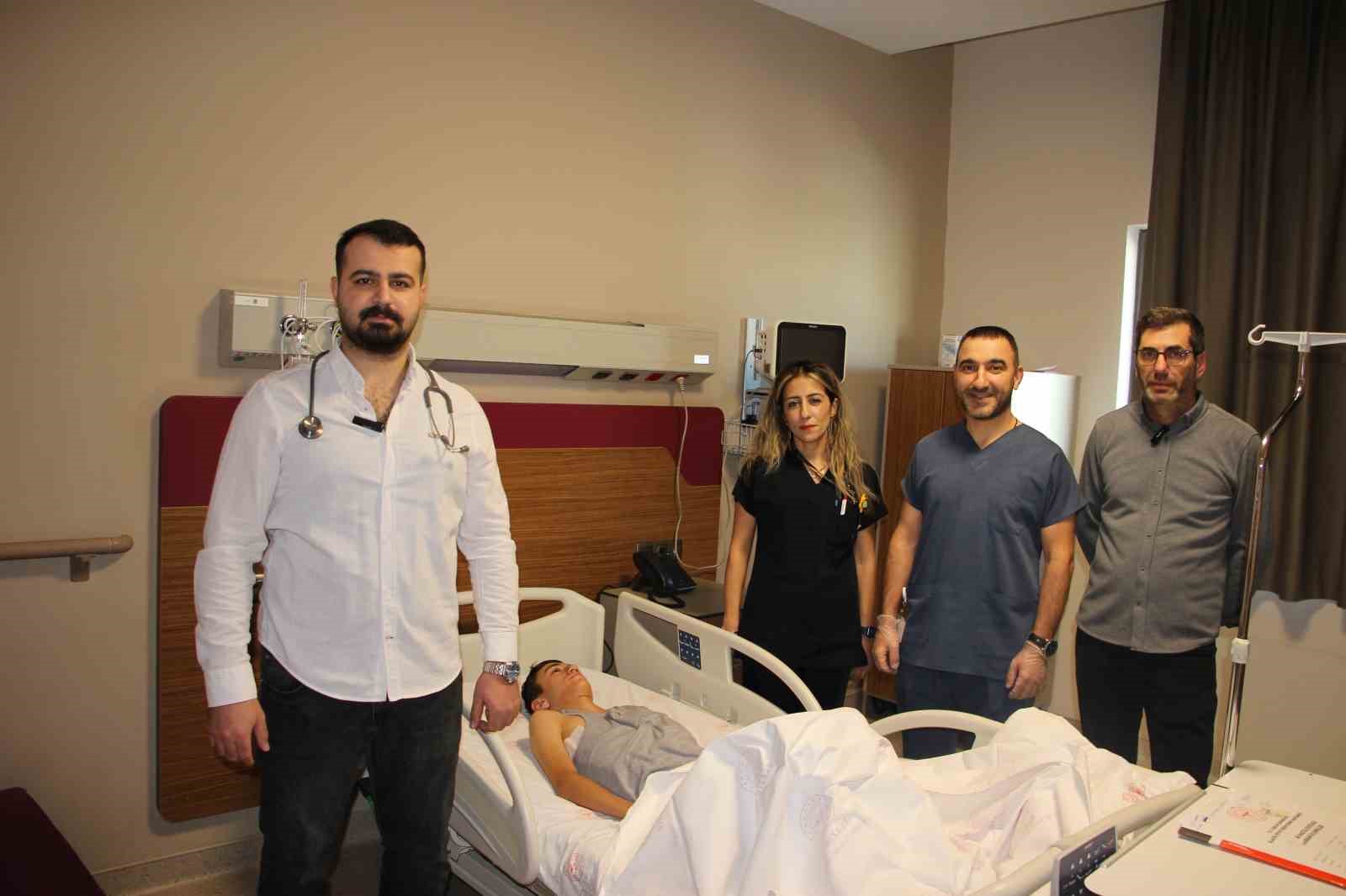 elazigda 14 yasindaki cocuk kunduraci gogsu hastaligindan kurtuldu 0 z9QaluIQ