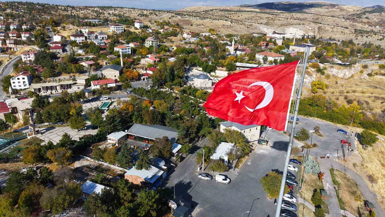 elazigda 4 bin yillik mahalle sonbaharda gorenleri mest ediyor 1 mAByW7Ej